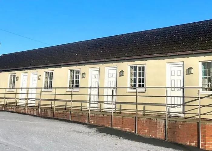 Hotel The Manor Pub And Steakhouse, Fridaythorpe, Driffield *