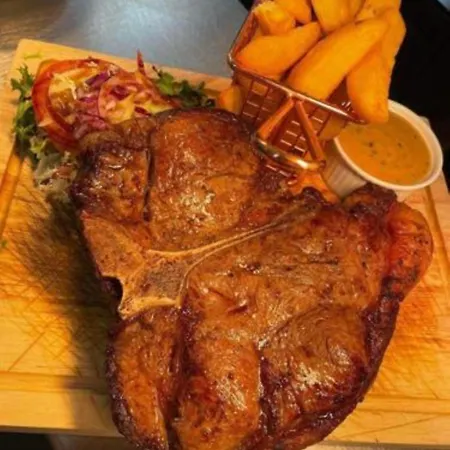 Hotel The Manor Pub And Steakhouse, Fridaythorpe, Driffield York
